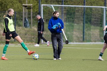 Bild 42 - wBJ Rissen - St. Pauli : Ergebnis: 3:1